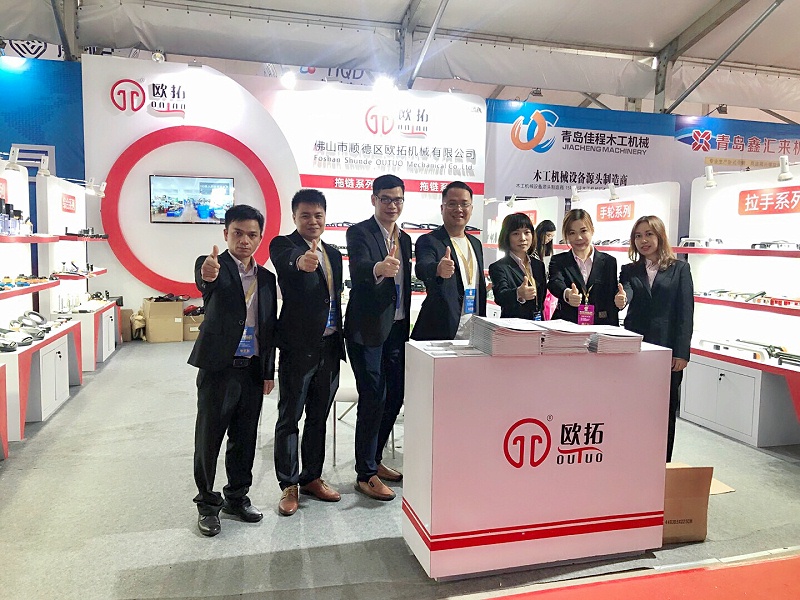 歐拓制造黃點(diǎn)拖鏈，內(nèi)波紋手輪,背波紋手輪,橢圓拉手,膠木拉手,方形拉手